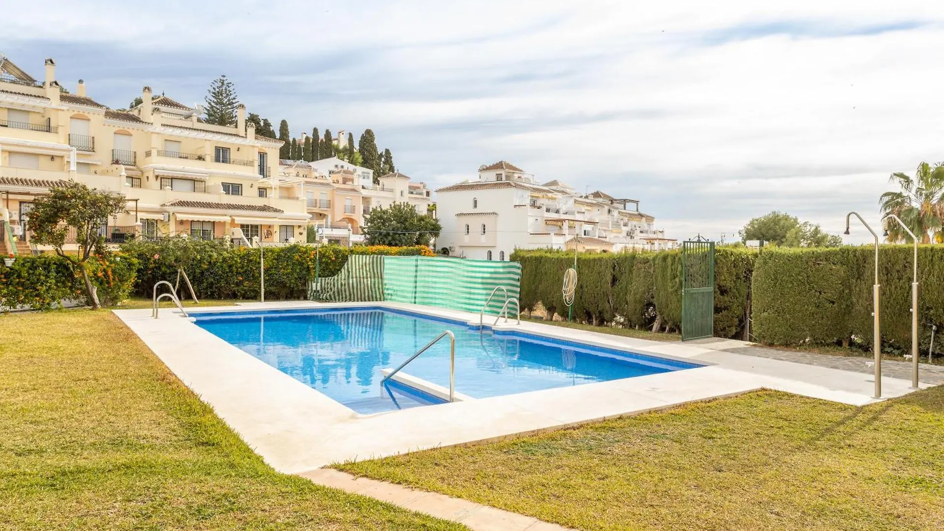 Two Bed Apartment Near Burriana ネルハ 0*,  スペイン